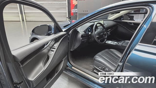 Genesis G80 (RG3) бензин 2.5 турбо 2WD, 2021 11