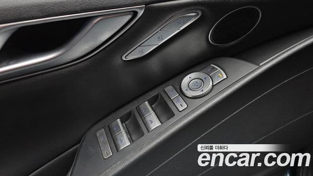 Genesis G80 (RG3) бензин 2.5 турбо 2WD, 2021 17