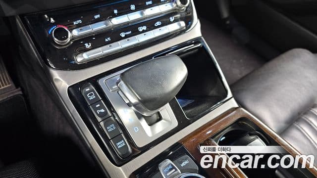 Genesis EQ900 Premium Luxury, 2016 9