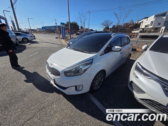 Kia All New Carens Prestige, 2014 3