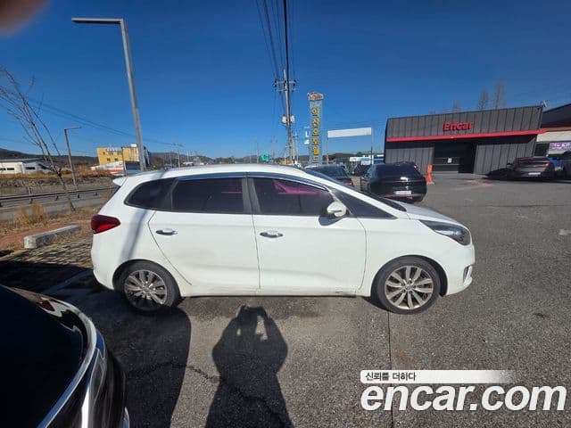 Kia All New Carens Prestige, 2014 4