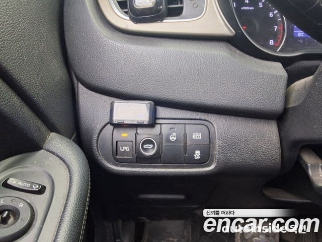 Kia All New Carens Prestige, 2014 10