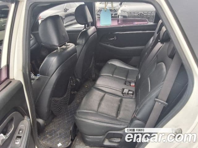 Kia All New Carens Prestige, 2014 15