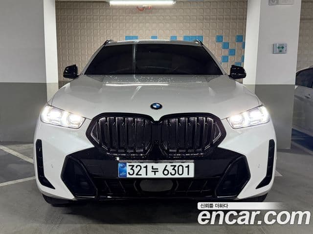 BMW X6 (G06) xDrive40i M Sport, 2025 1