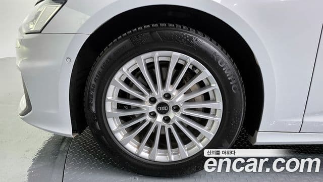 Audi A6 (C8) Premium, 2021 все фото