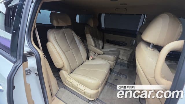 Kia All New Carnival VIP, 2016 19