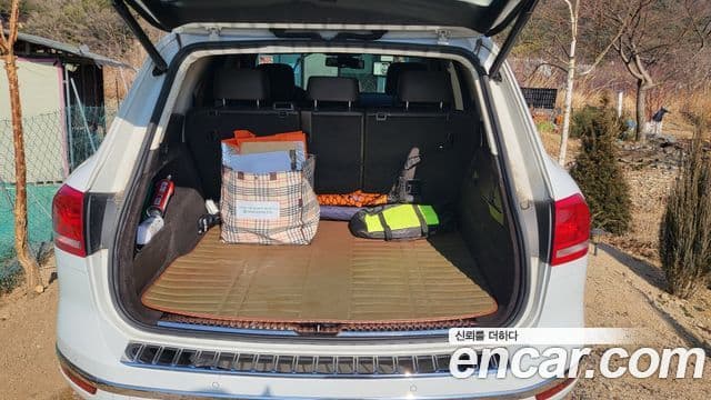 Volkswagen New Touareg 7P5, 2016 все фото