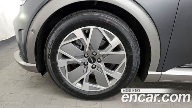 Genesis GV60 Standard, 2022 все фото