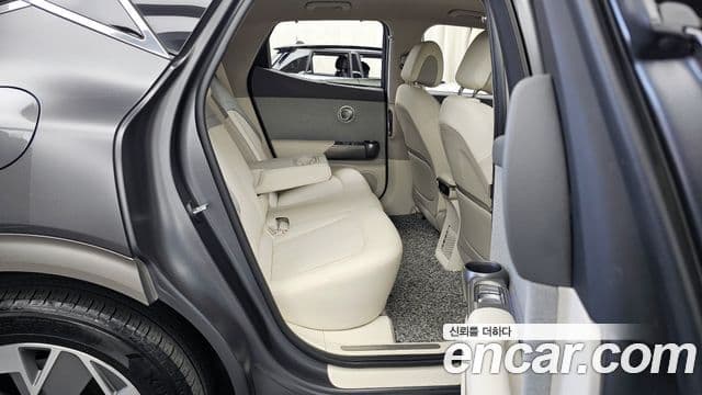 Genesis GV60 Standard, 2022 12