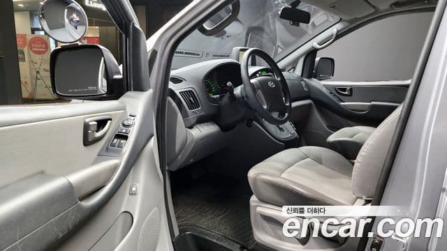 Hyundai Grand Starex кемпер, 2011 11