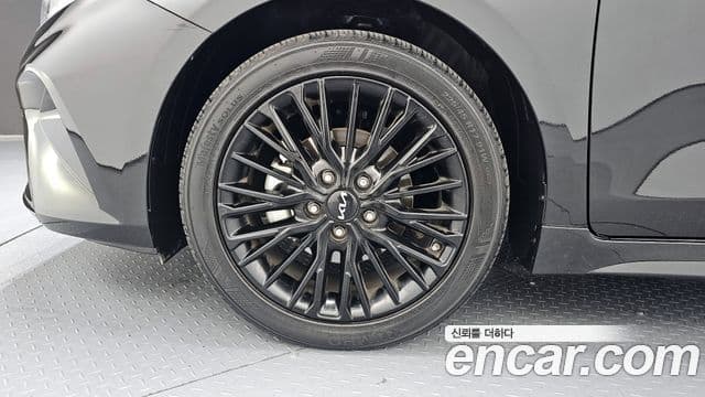 Kia The / новый New K3 2세대 Signature, 2024 все фото