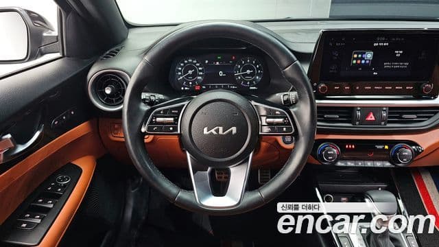 Kia The / новый New K3 2세대 Signature, 2024 13
