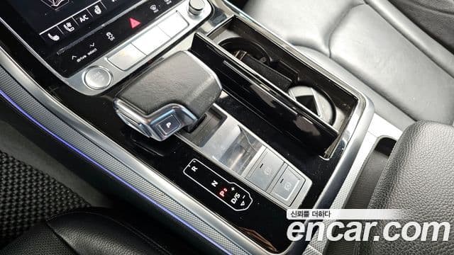 Audi Q8 (4M) Premium, 2020 9