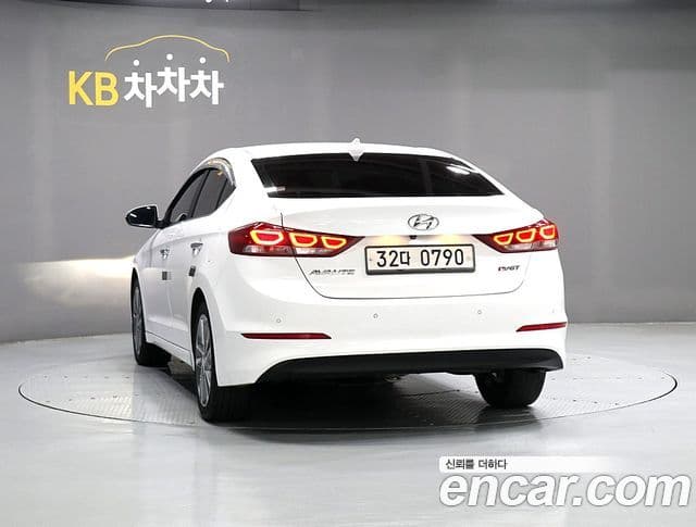 Hyundai Avante AD Premium, 2016 4