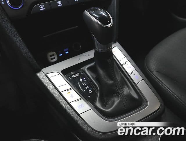 Hyundai Avante AD Premium, 2016 9