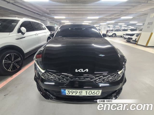Kia K5 3세대 Signature, 2022 1