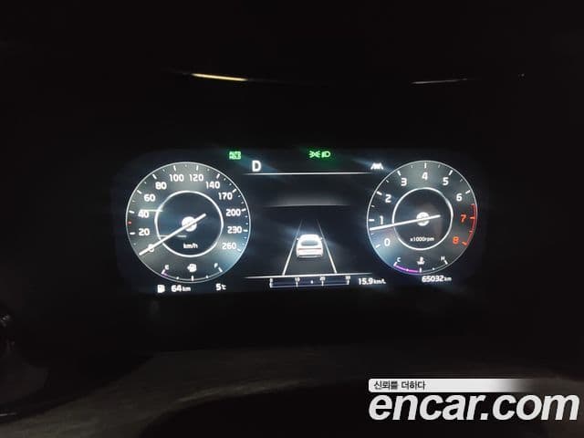 Kia K5 3세대 Signature, 2022 11