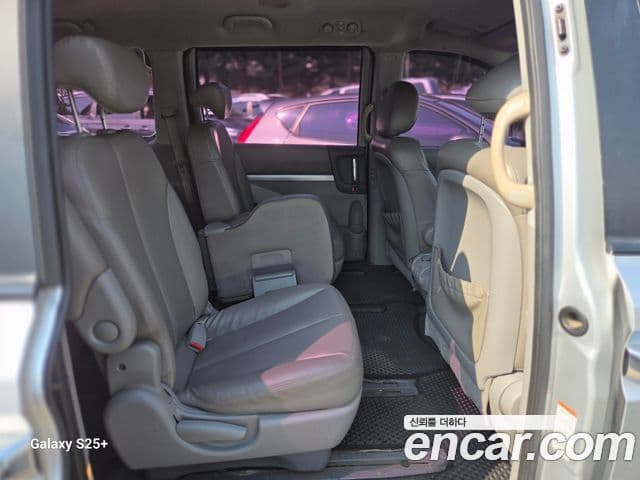 Kia Carnival R топовая версия, 2012 11