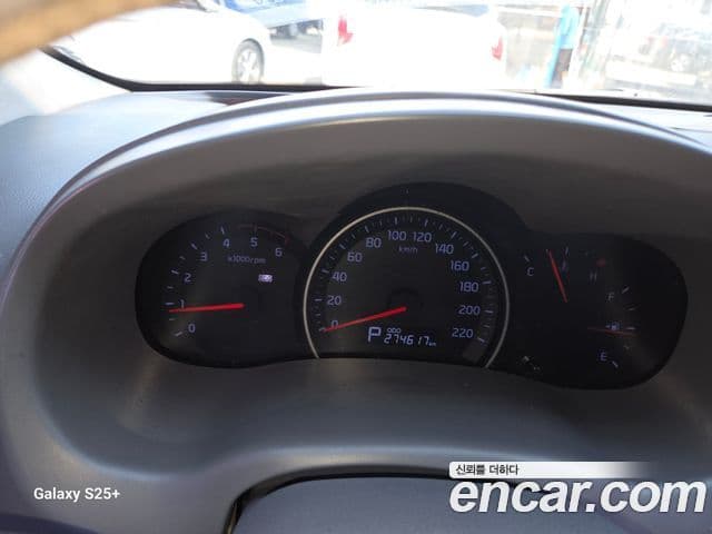 Kia Carnival R топовая версия, 2012 14