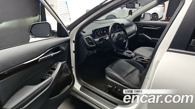 Kia The / новый New Seltos Signature, 2023 10