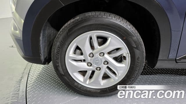 Hyundai Venue 1.6 Modern Plus, 2022 все фото