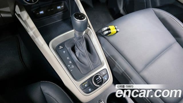 Hyundai Venue 1.6 Modern Plus, 2022 9