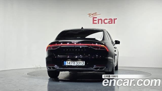 Hyundai The / новый New Grandeur IG гибрид Calligraphy, 2023 4