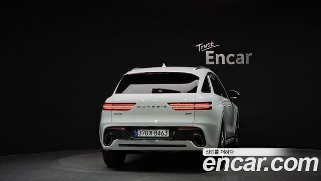 Genesis GV70, 2022 4