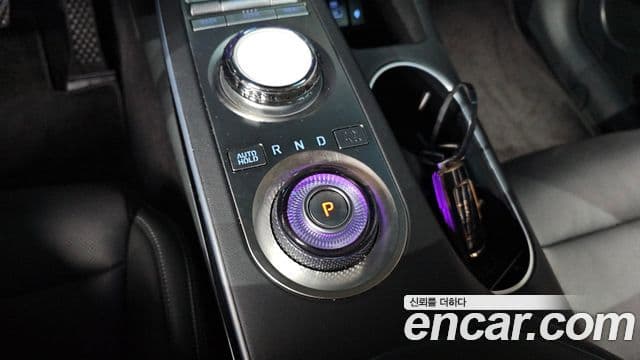 Genesis GV70, 2022 9