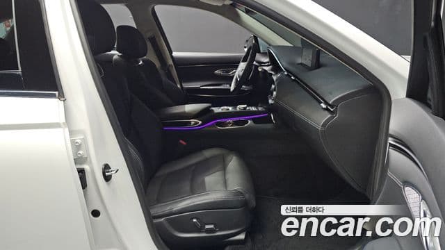 Genesis GV70, 2022 11