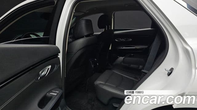 Genesis GV70, 2022 13