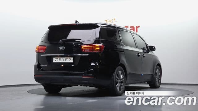 Kia The / новый New Carnival Prestige, 2019 2