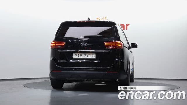 Kia The / новый New Carnival Prestige, 2019 4