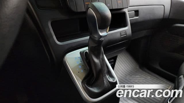 Hyundai Staria Smart, 2022 9