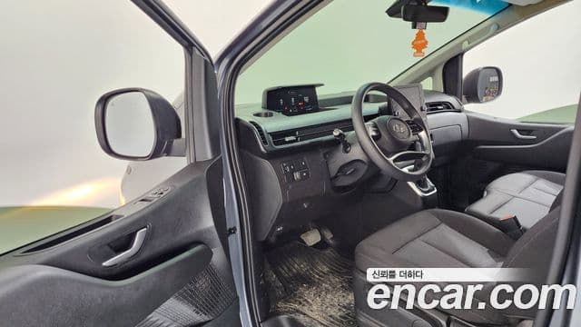 Hyundai Staria Smart, 2022 10