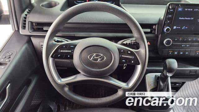 Hyundai Staria Smart, 2022 13