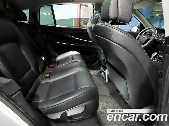 BMW 5시리즈 GT (F07) GT 30d xDrive, 2011 9