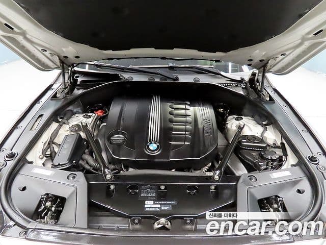 BMW 5시리즈 GT (F07) GT 30d xDrive, 2011 19