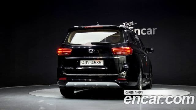 Kia The / новый New Carnival Special, 2019 4