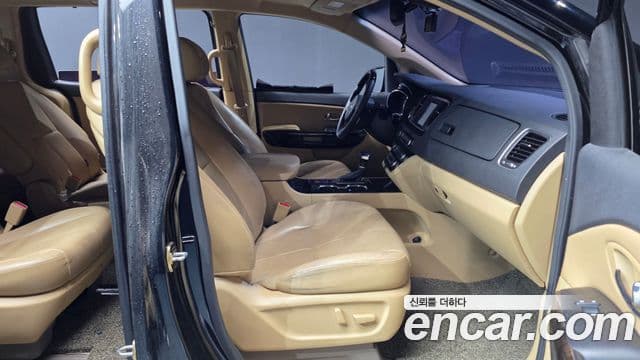 Kia The / новый New Carnival Special, 2019 11