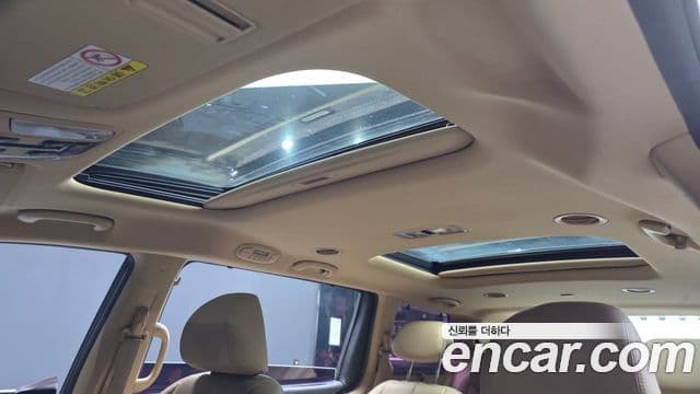 Kia The / новый New Carnival Special, 2019 18