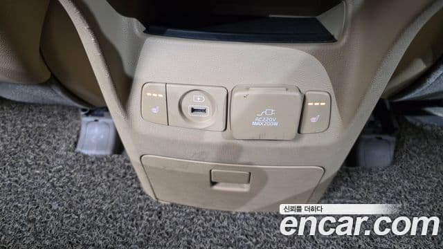 Kia The / новый New Carnival Special, 2019 19