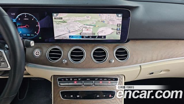 Mercedes-Benz E-класс W213 Exclusive, 2022 15