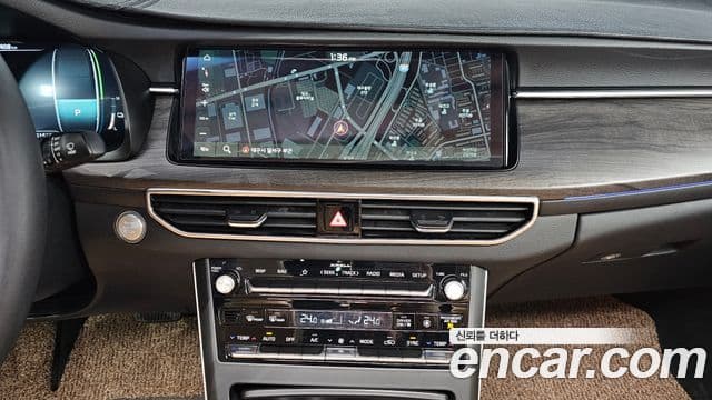 Kia K7 Premier гибрид Signature, 2020 14