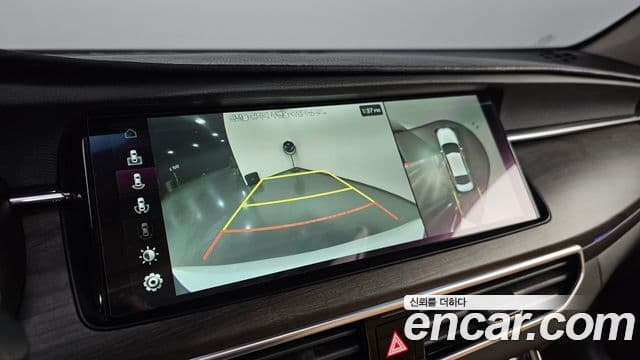 Kia K7 Premier гибрид Signature, 2020 15