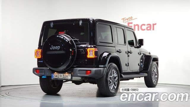 Jeep Wrangler (JL) 2.0 Overland 4도어 4xe, 2022 2