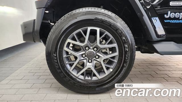 Jeep Wrangler (JL) 2.0 Overland 4도어 4xe, 2022 все фото