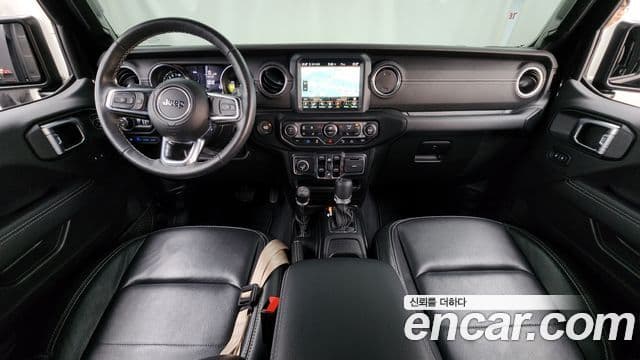 Jeep Wrangler (JL) 2.0 Overland 4도어 4xe, 2022 7