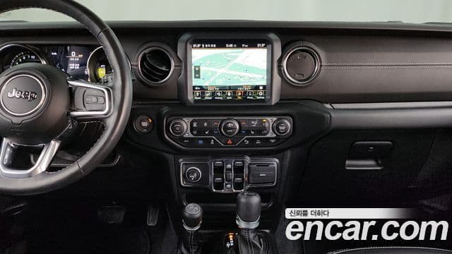 Jeep Wrangler (JL) 2.0 Overland 4도어 4xe, 2022 14