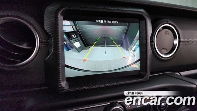 Jeep Wrangler (JL) 2.0 Overland 4도어 4xe, 2022 15